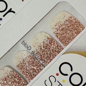 New Color Street “Coming Up Rose Gold” Rose Gold Sparkle Overlay Nail Strips